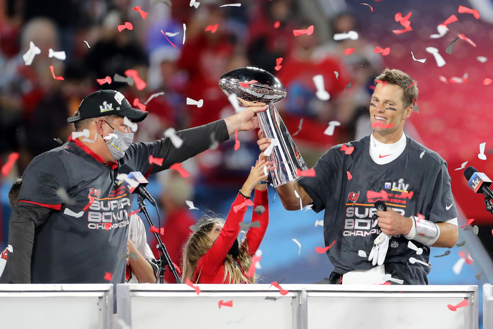 Tom Brady y los Tampa Bay Buccaneers sorprendieron al imponerse a los Kansas City Chiefs en el Super Bowl LV. (Foto: Cliff Welch/Icon Sportswire via Getty Images)