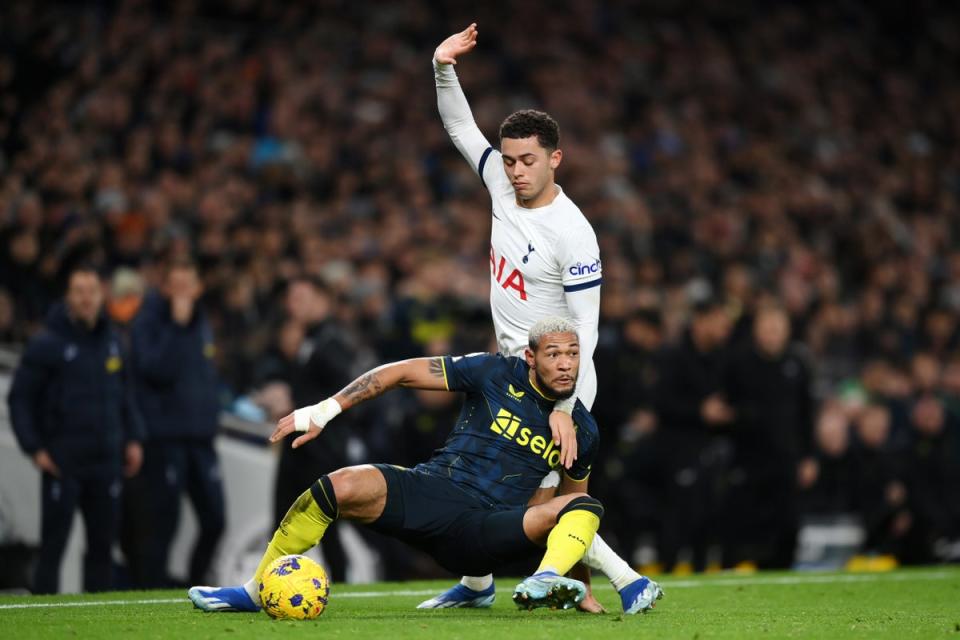 Newcastle looked exhausted during their 4-1 defeat at Tottenham (Getty Images)