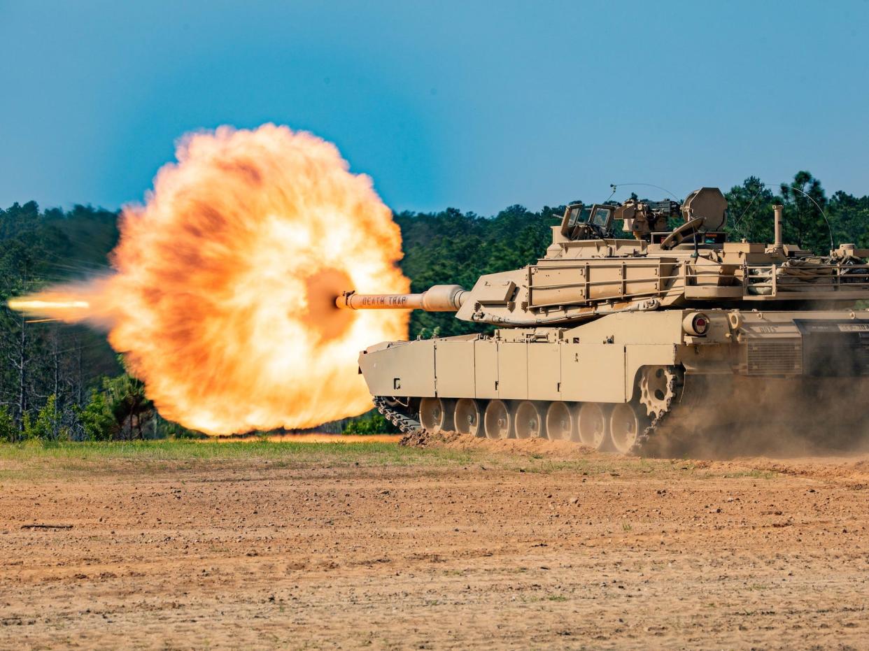 M1A2 Abrams tank