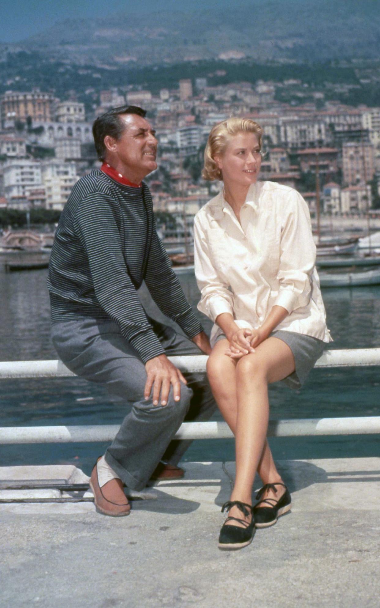 Cary Grant and Grace Kelly on the set of To Catch a Thief  - Corbis Historical