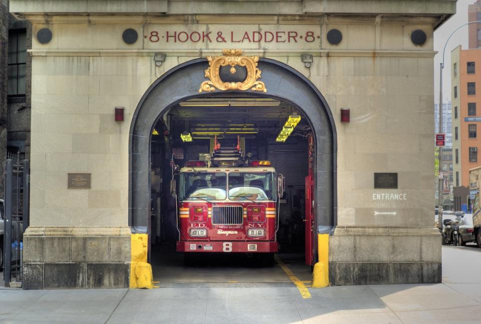 New_York_Fire_Truck_HDR