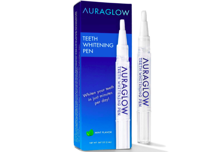 Whiten your teeth in minutes with this pen. (Photo: Amazon)