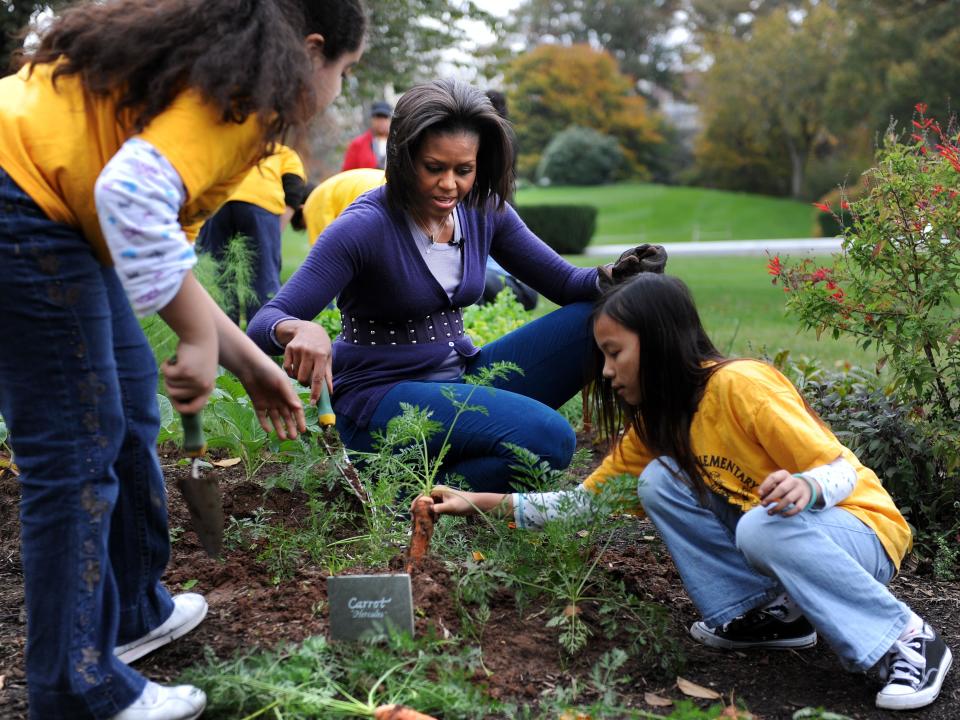 michelle obama white house vegetable garden