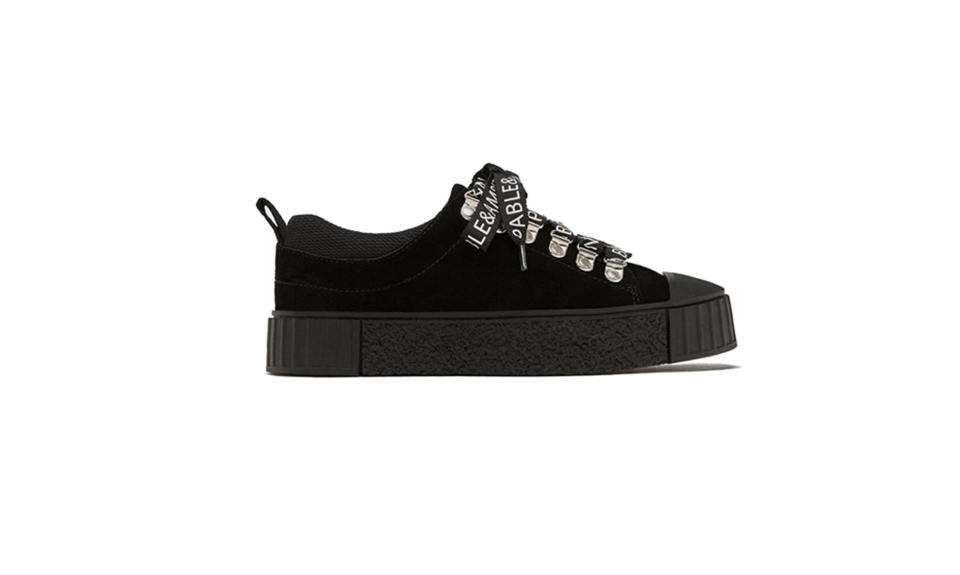 <p>Leather Sneakers With Slogan Laces, $70,<a rel="nofollow noopener" href="https://www.zara.com/us/en/leather-sneakers-with-slogan-laces-p11400301.html?v1=5323365&v2=719531" target="_blank" data-ylk="slk:zara.com;elm:context_link;itc:0;sec:content-canvas" class="link "> zara.com</a> </p>