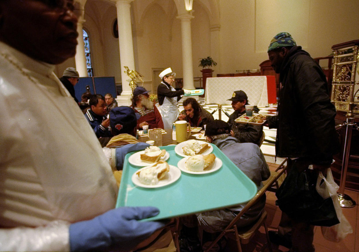 Volunteering at a soup kitchen this year can still happen, as long as certain safety protocol are being followed, say experts. (Photo: Susan Watts/NY Daily News Archive via Getty Images)