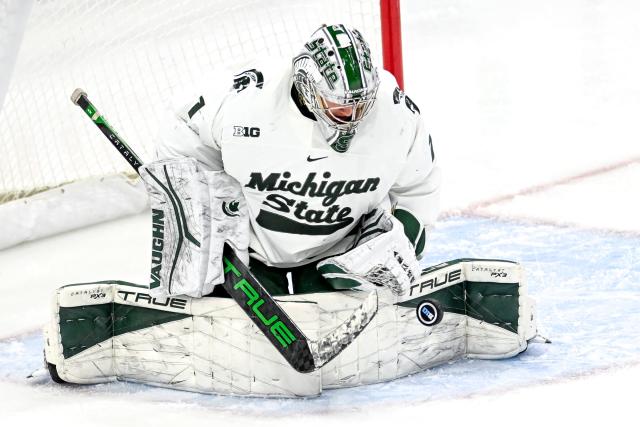 Trey Augustine eyeing return to MSU hockey for sophomore season - Yahoo  Sports