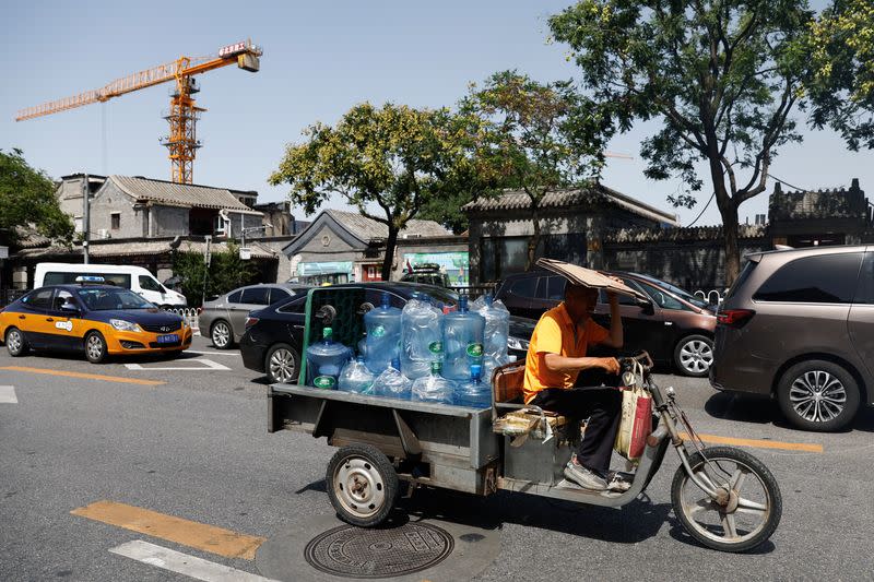 Orange alert for heatwave in Beijing