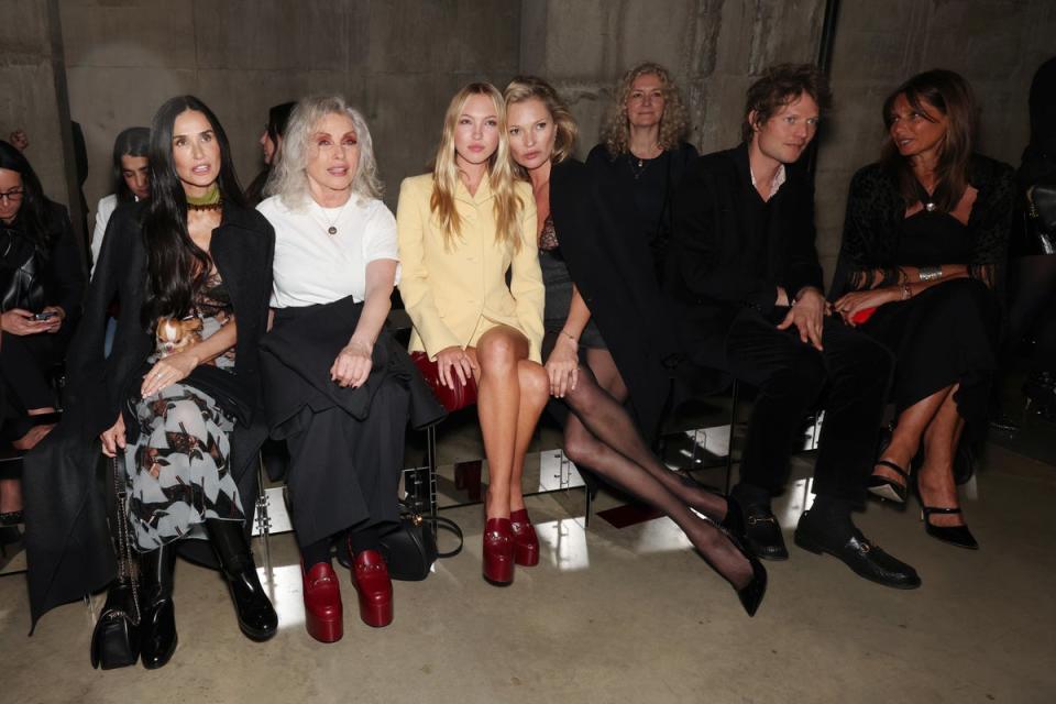 Demi Moore, Debbie Harry, Lila Moss, Kate Moss, a chasm of distance, and Nikolai von Bismarck (Getty Images for Gucci)