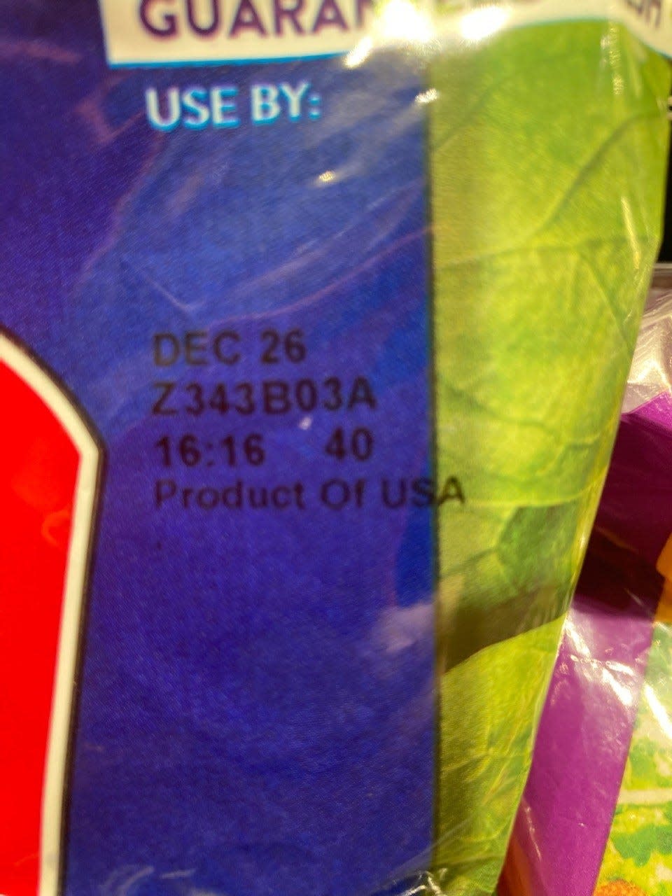 A sample product code on a Fresh Express salad product.