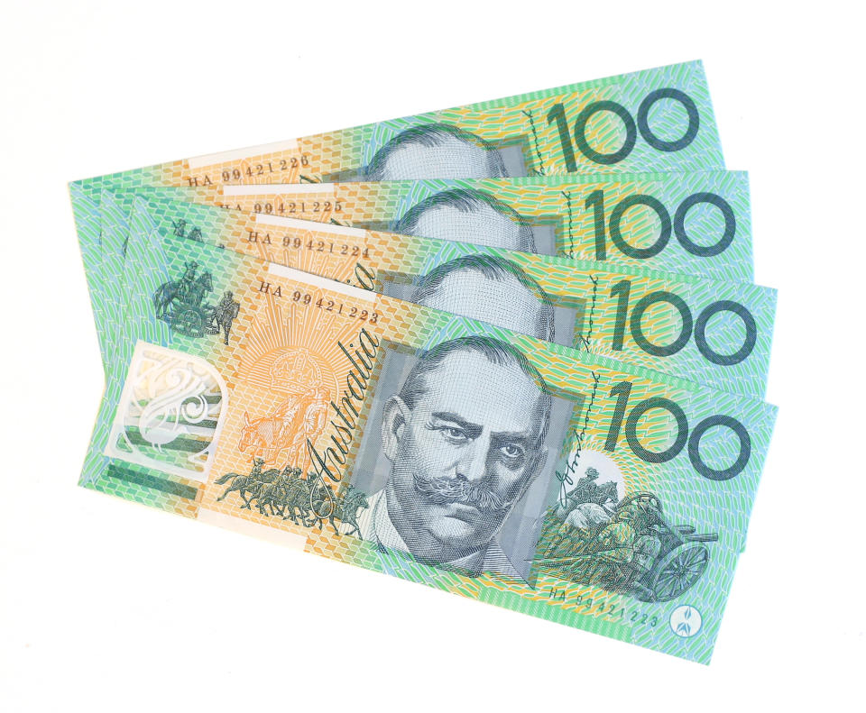 4 Australian $100 notes.Other money pictures:
