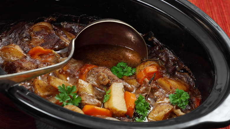 stew in slow cooker