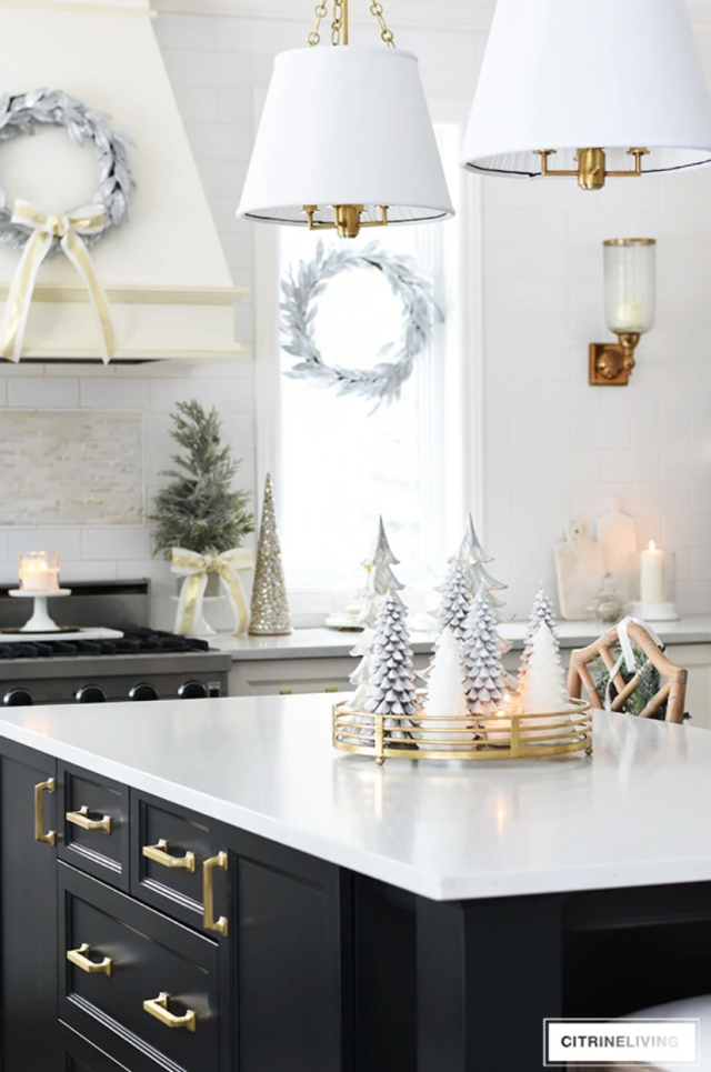 FALL KITCHEN DECOR IN BLUE, WHITE + GOLD - CITRINELIVING