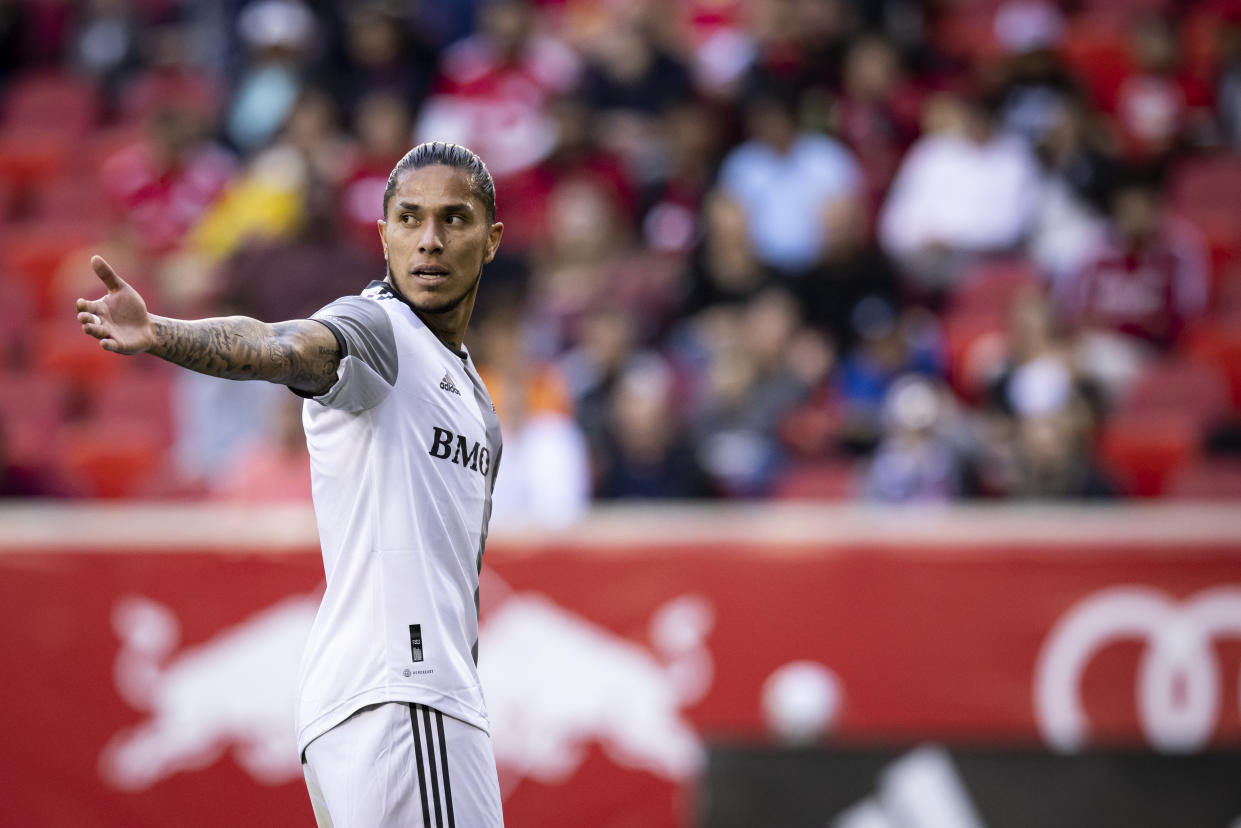 Carlos Salcedo no destacó con Toronto y regresó a la Liga MX para defender a los Bravos de Juárez. (Foto: Ira L. Black - Corbis/Getty Images)