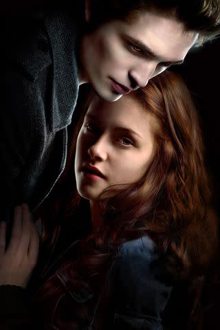 <p>Entertainment Pictures / Alamy</p> Robert Pattinson and Kristen Stewart as Edward Cullen and Bella Swan in 'Twilight'