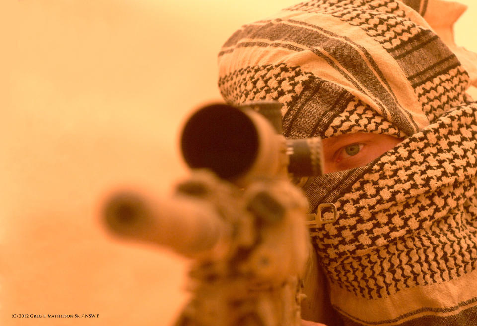 A US Navy SEAL Sniper in Iraq. Photo: (C) 2010 Greg E. Mathieson Sr. / NSW Publications, LLC