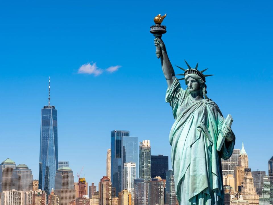 Die Freiheitsstatue wartet in New York. (Bild: TZIDO SUN/Shutterstock.  )