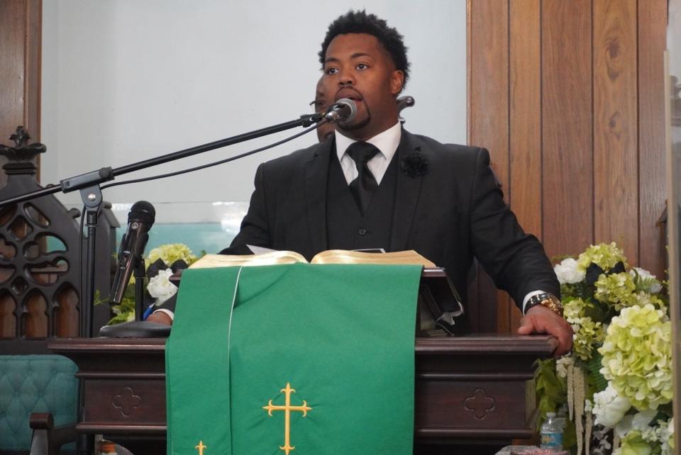 Pastor Christopher Whitehead of Mount Olive Primitive Baptist Church delivers the welcome during the inaugural "50 Men of Valor of the Kingdom" service at the church in NE Gainesville on Sunday,
(Credit: Photo by Voleer Thomas, Correspondent)