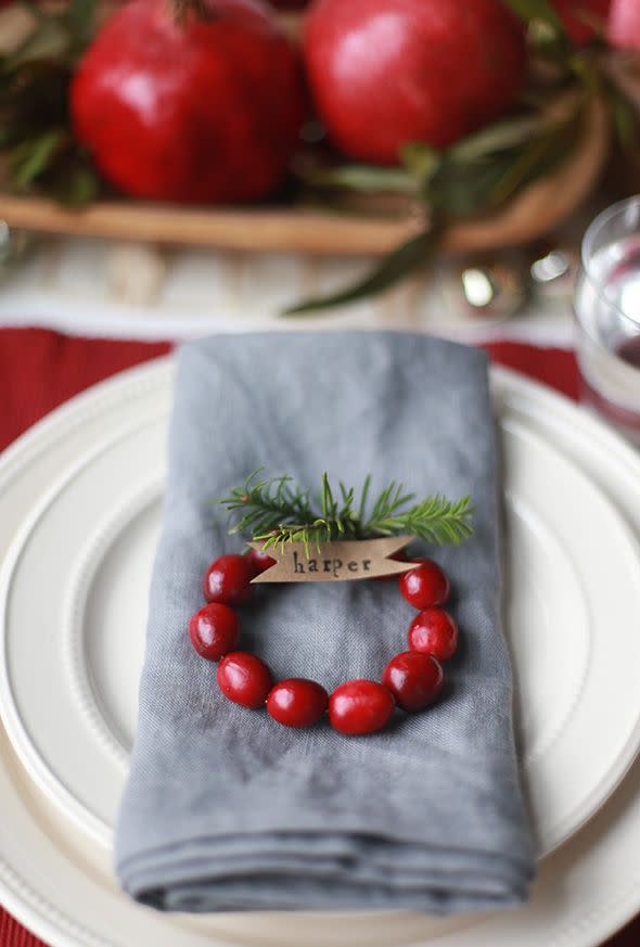 Mini Cranberry Wreath Place Cards