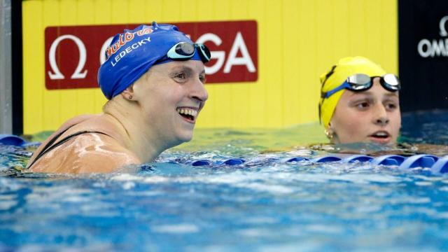 McIntosh dethrones Ledecky in 800m freestyle, snapping American legend's  13-year win streak