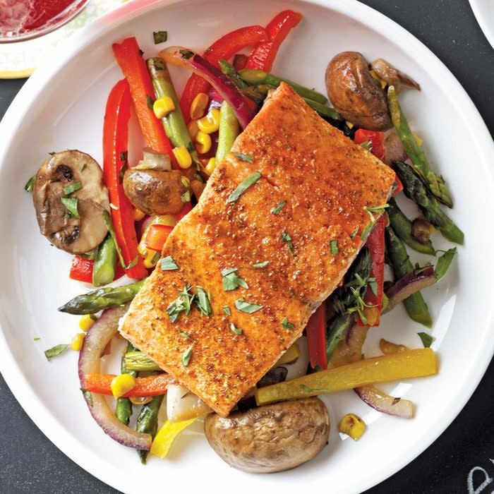 Lemon Lime Salmon With Veggie Saute Exps47386 Th2237243a10 06 1bc Rms 8