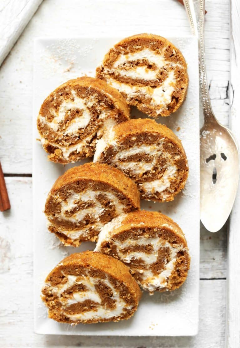 <strong>Get the <a href="https://minimalistbaker.com/vegan-gluten-free-pumpkin-roll/" target="_blank">1-Bowl Vegan Pumpkin Roll recipe</a>&nbsp;from Minimalist Baker</strong>