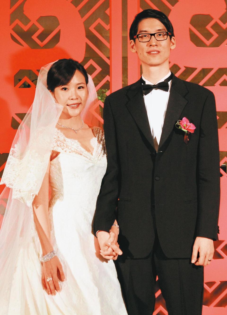 蔡宗憲和太太蘇于芳結婚10年，蘇于芳是全球第2大運動鞋代工廠清祿集團千金。（聯合知識庫）