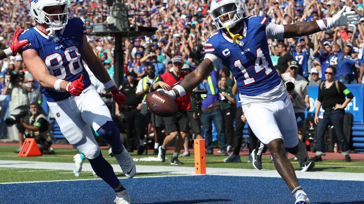 Bills score final 17 points of half, lead Dolphins 31-14 - NBC Sports