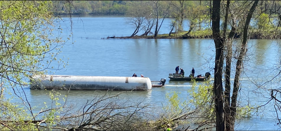 Propane Cylinder stuck in river, photo via New Buffalo Fire Company