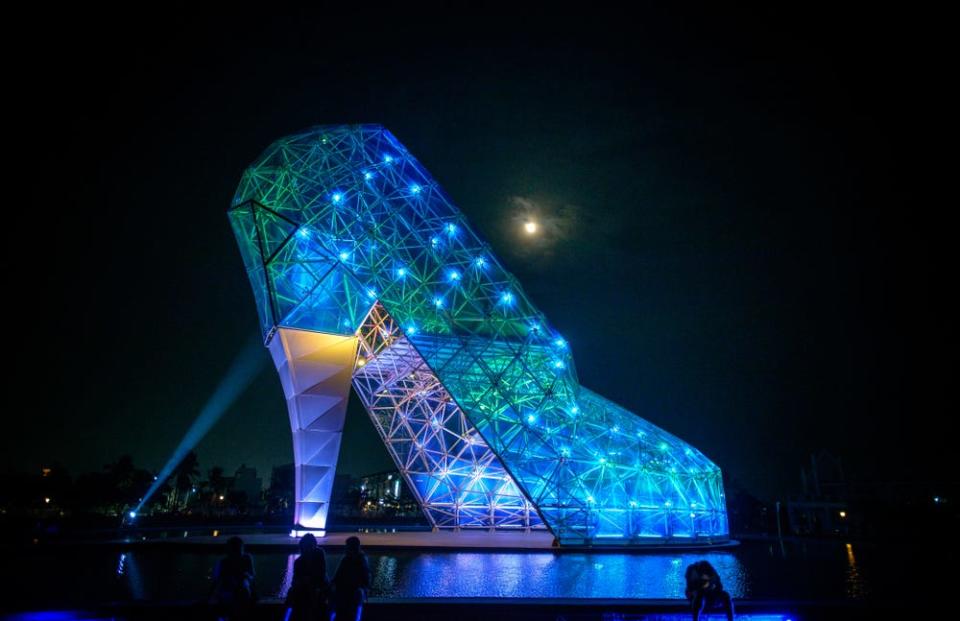 The High-Heel Wedding Church in Chiayi, Taiwan, sparkles at night.