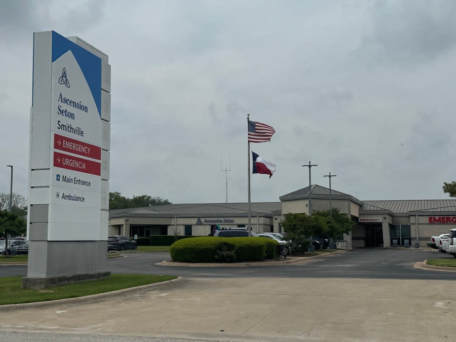 Ascension Seton Smithville Hospital uses bollards (KXAN Photo/Matt Grant)