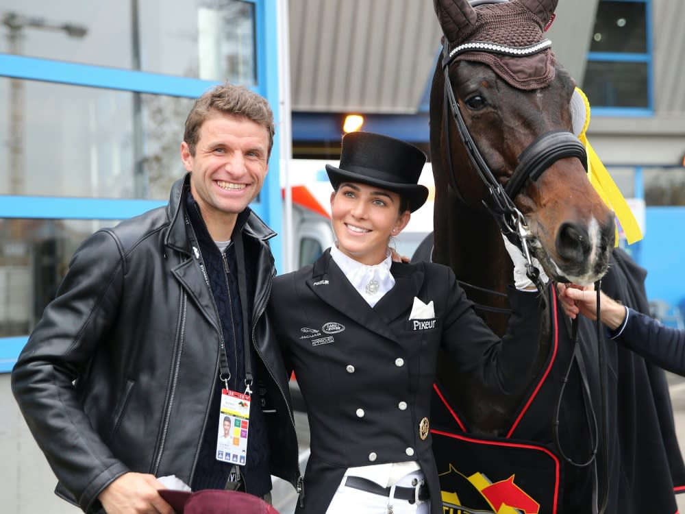 Müller mit Ehefrau Lisa beim German Masters 2019 (Pressefoto Rudel/Herbert Rudel via www.imago-images.de)