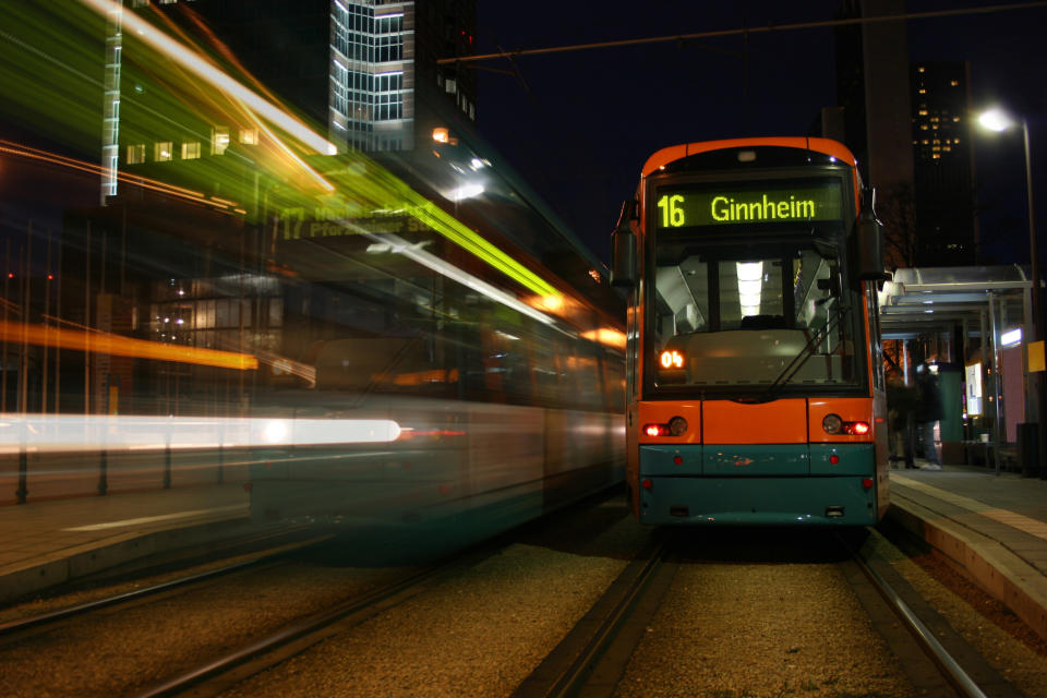 Verdi ruft in fast allen Ländern zu Warnstreiks im ÖPNV auf. (Symbolbild: Getty)