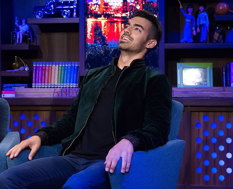 Joe Jonas has the best approach to dating right now