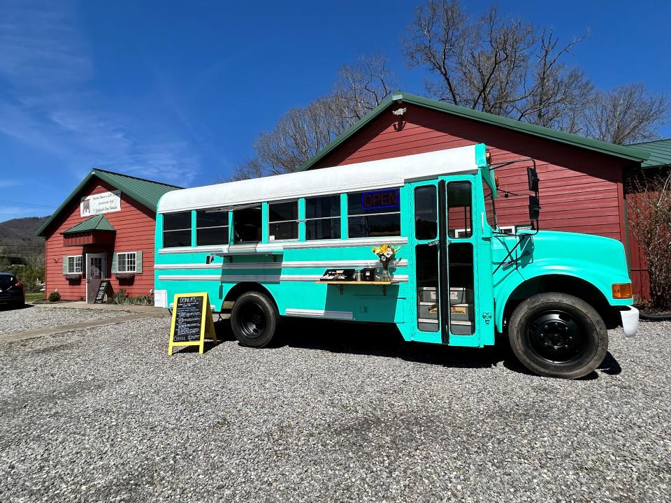 New Moon Donuts is a new vegan doughnut food truck and from the owners of Tahini Jar food truck.