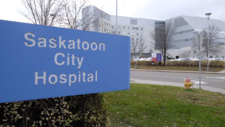 Many Ontario hospitals extending visiting hours to 24/7