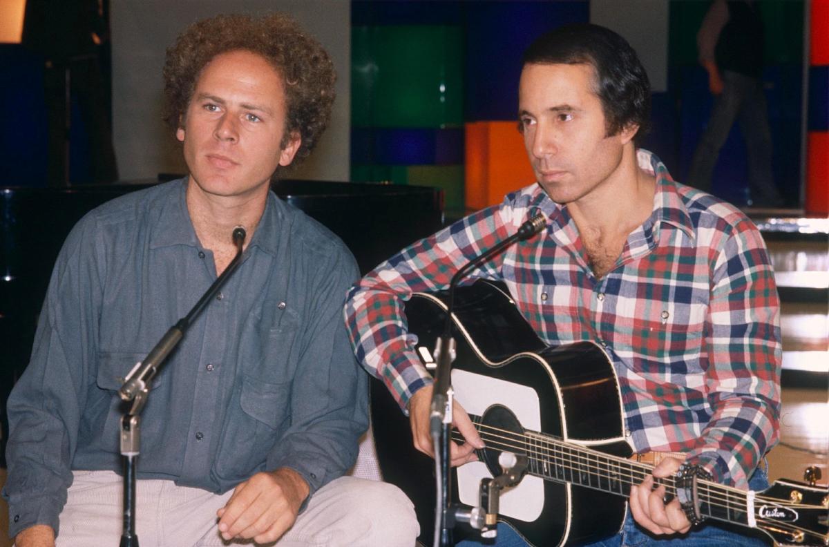 What Happened To Art Garfunkel Find Out Where The Simon And Garfunkel   F566a0dcd91852e6e1b44b806fdf0383