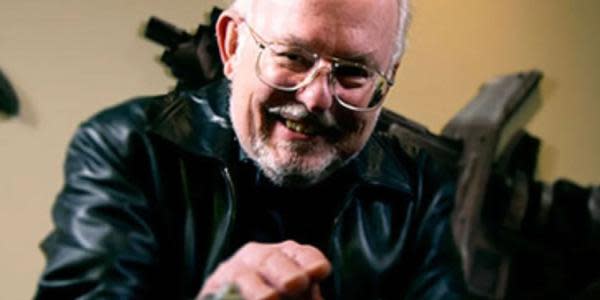 Fallece Greg Bear, escritor de algunas de las mejores novelas de Halo