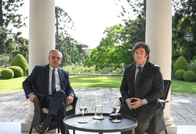 La transición entre Alberto Fernández y Javier Milei será dura, anticipan los empresarios