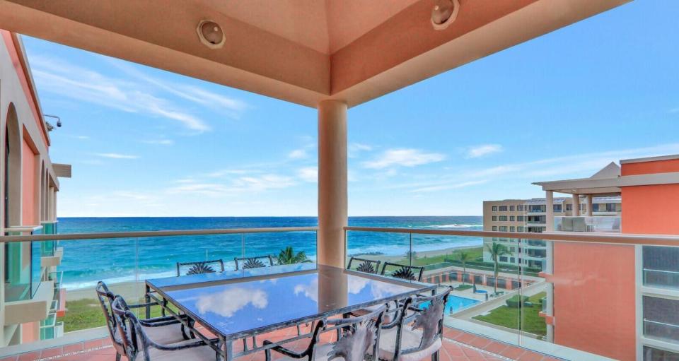 Just sold for a recorded $14.75 million, Penthouse No. N-PH 4 at 2 N. Breakers Row in Palm Beach has a private terrace that runs nearly the length of the residence and offers wide ocean views.