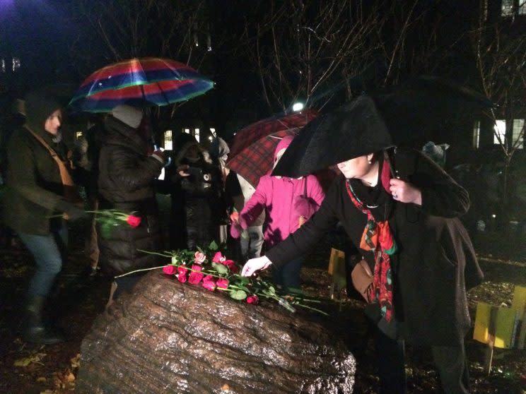 A vigil was held in Toronto to commemorate the national day of remembrance and action on violence against women on Dec. 6, 2016 near the University of Toronto campus. Photo by Mariam Matti.