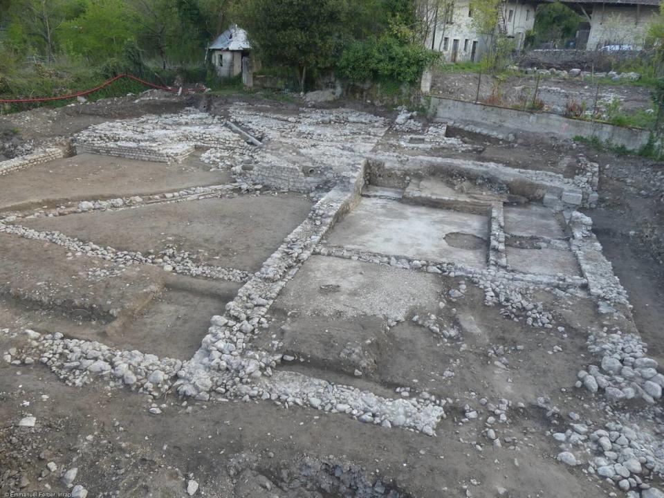 A close-up view of the ancient bathing complex.