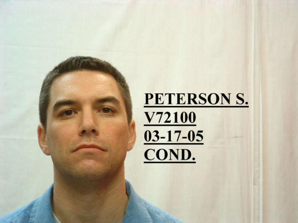 In this handout image provided by the California Department of Corrections, convicted murderer Scott Peterson poses for a mug shot on March 17, 2005, in San Quentin, California.
