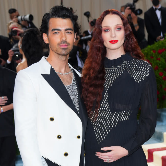 Joe Jonas y Sophie Turner en la última edición de la Met Gala credit:Bang Showbiz