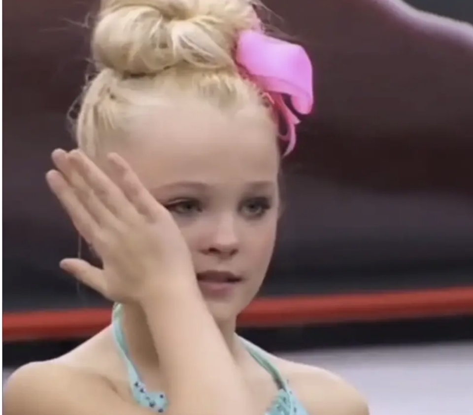 Young JoJo Siwa crying