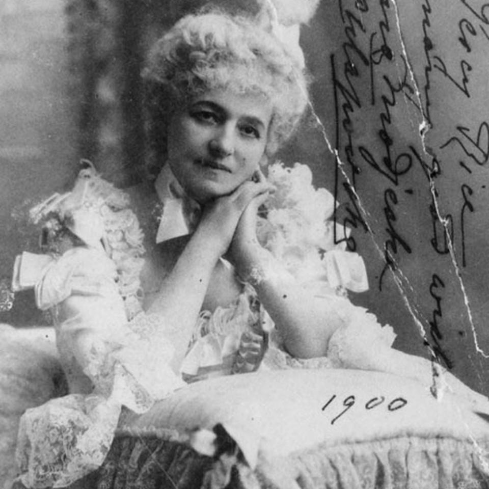 An image of Madam Modjeska (circa 1900) who is rumored to still make appearances at the Calumet Theatre despite her death in 1909.