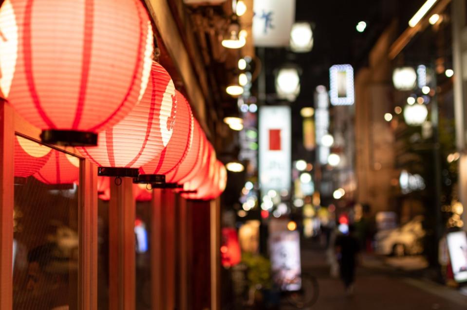 Going out can be pricey in Tokyo — but it doesn’t have to be. In New York, even the cost of a bodega beer is high. WilyFH – stock.adobe.com