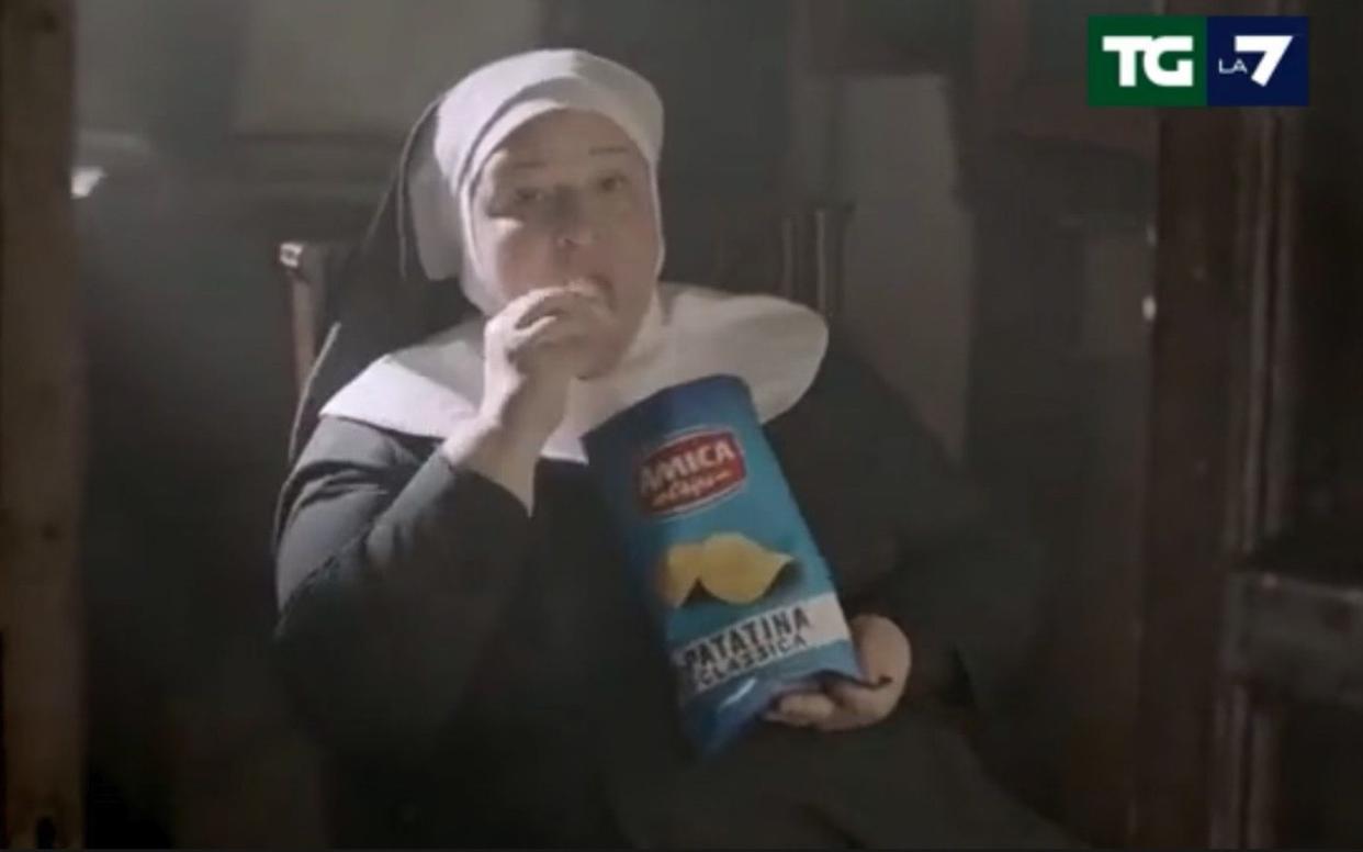 Italian crisp advert