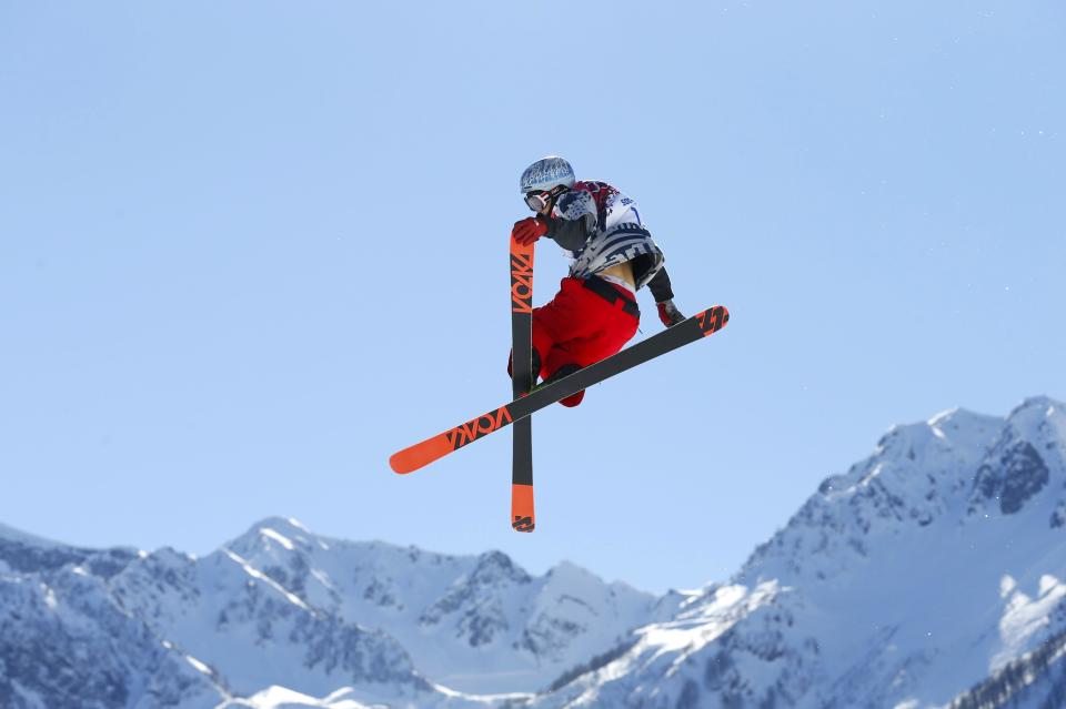 Nicholas Goepper of the U.S. performs a jump during the men's freestyle skiing slopestyle finals at the 2014 Sochi Winter Olympic Games in Rosa Khutor February 13, 2014. REUTERS/Lucas Jackson