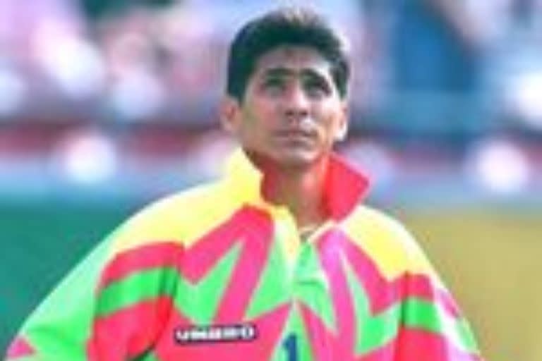 Jorge Campos, arquero y delantero de México en los 90'