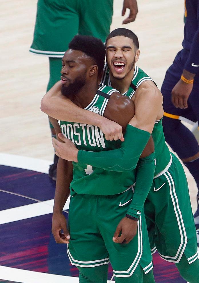 ▲塞爾提克「雙探花」Jaylen Brown\\(前者\\)、Jayson Tatum。（圖／美聯社／達志影像）